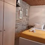 Serifos Sunset Guest house Livadakia