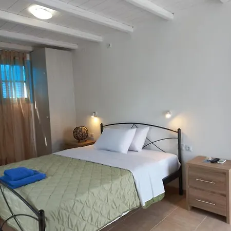 Serifos Sunset 招待所 3*