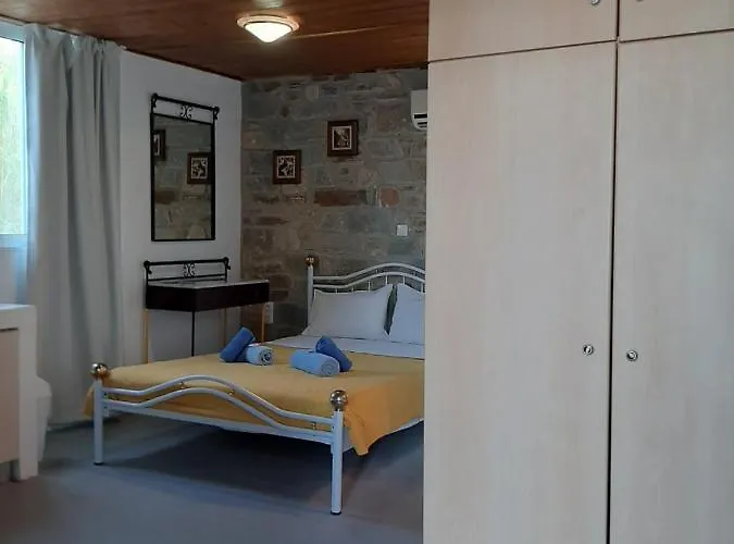 Serifos Sunset 3* Livadakia