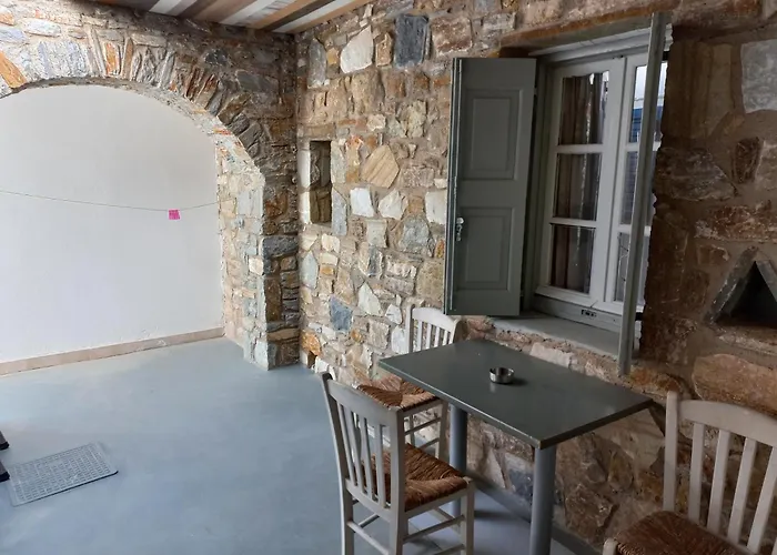 Serifos Sunset Guest house Livadakia